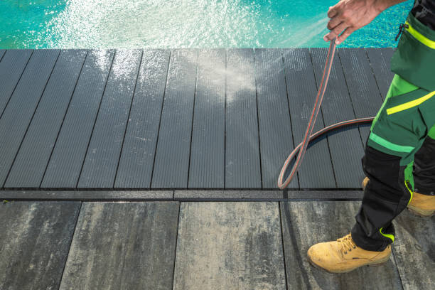 Best Commercial Pressure Washing  in Carson City, MI