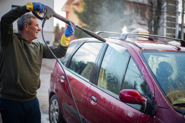 Best Sidewalk Pressure Washing  in Carson City, MI